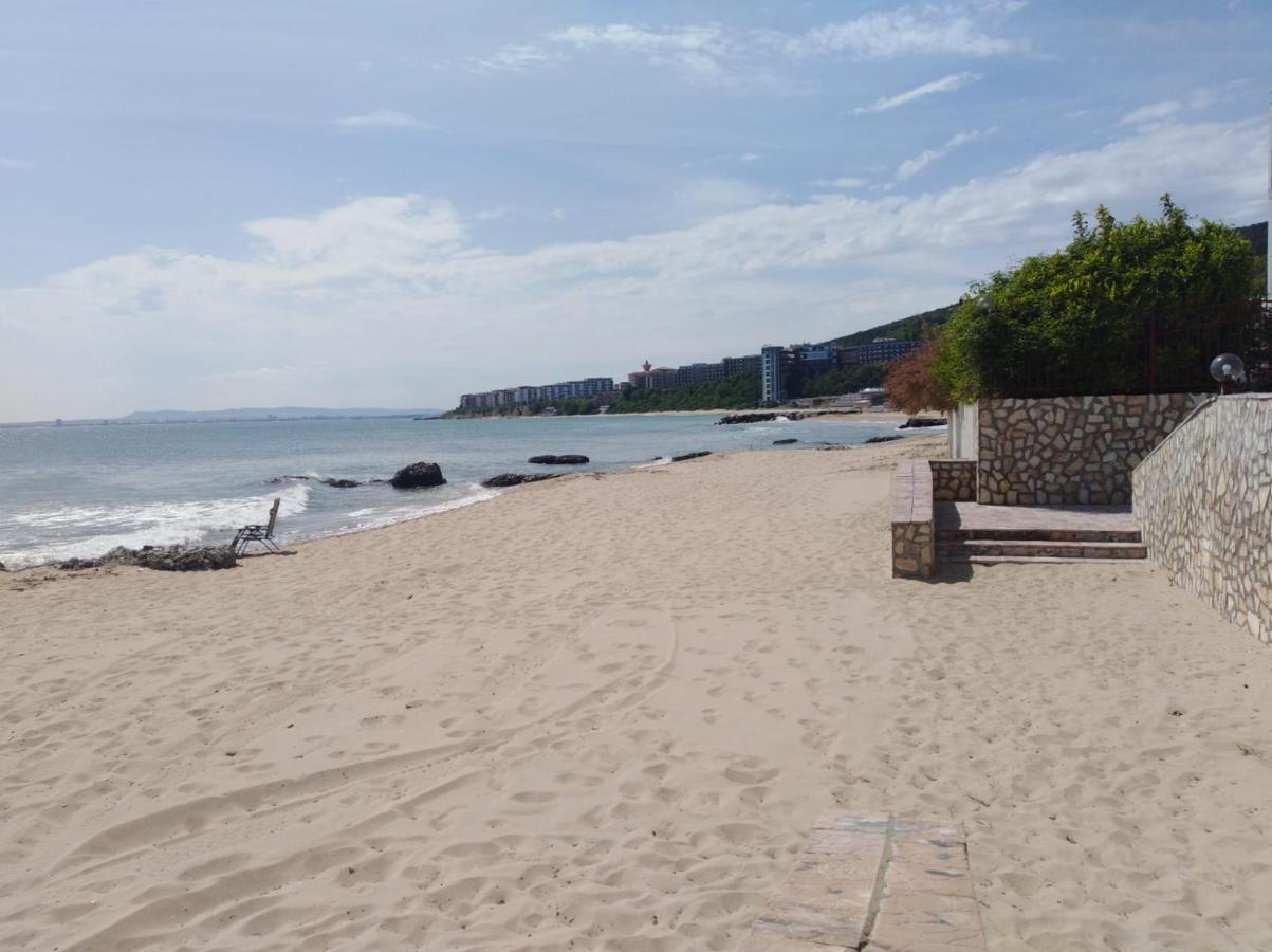 אלניטה On The Beach מראה חיצוני תמונה